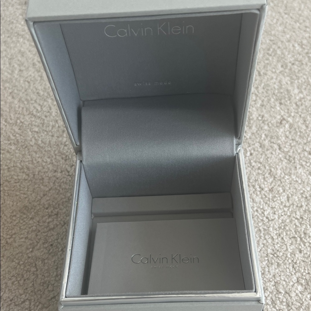 Calvin Klein White and Silver Men's Watch 40mm stainless steel band - Picture 4 of 6